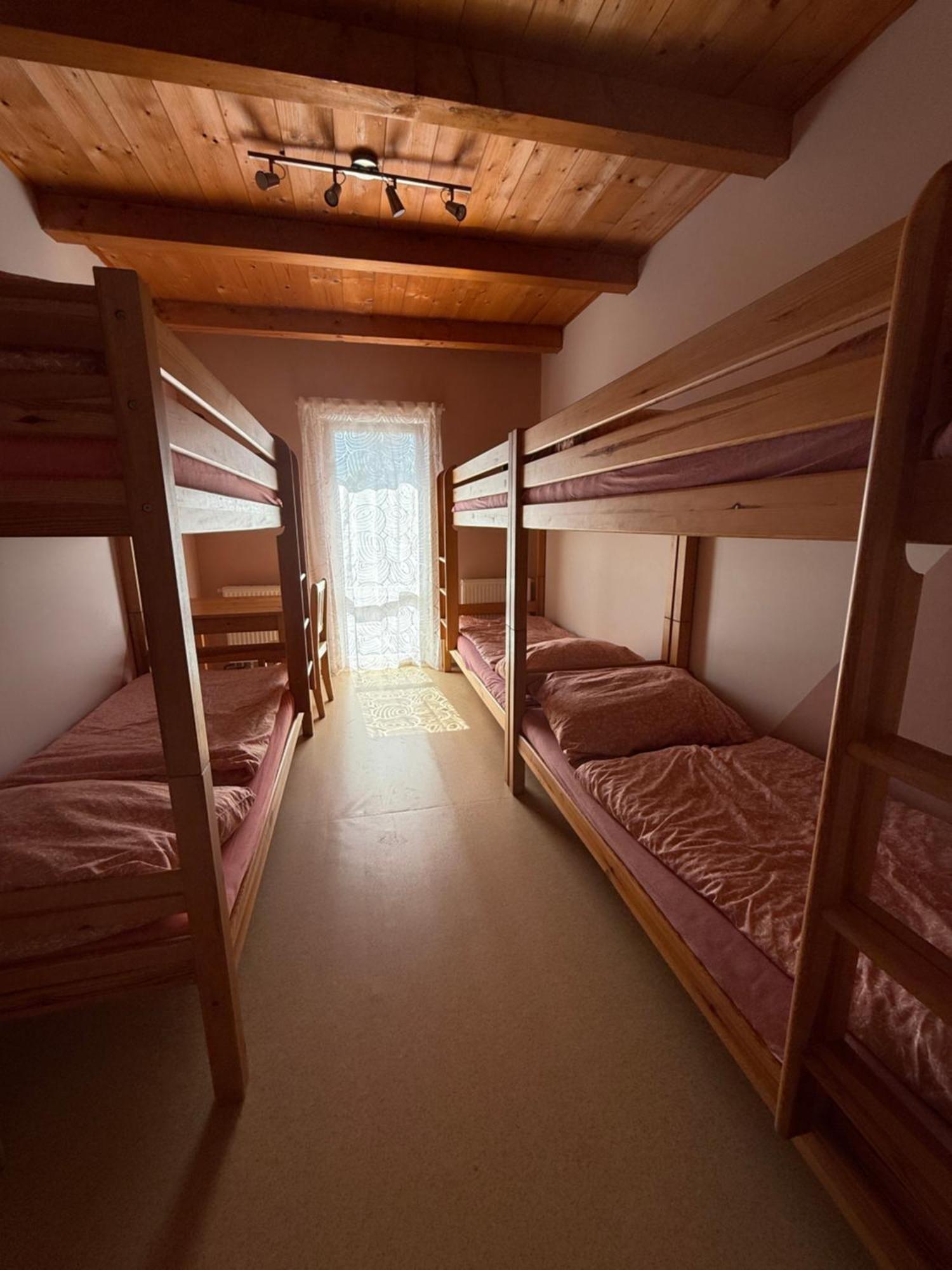 Ubytování Samba Benesov u Semil Exterior foto